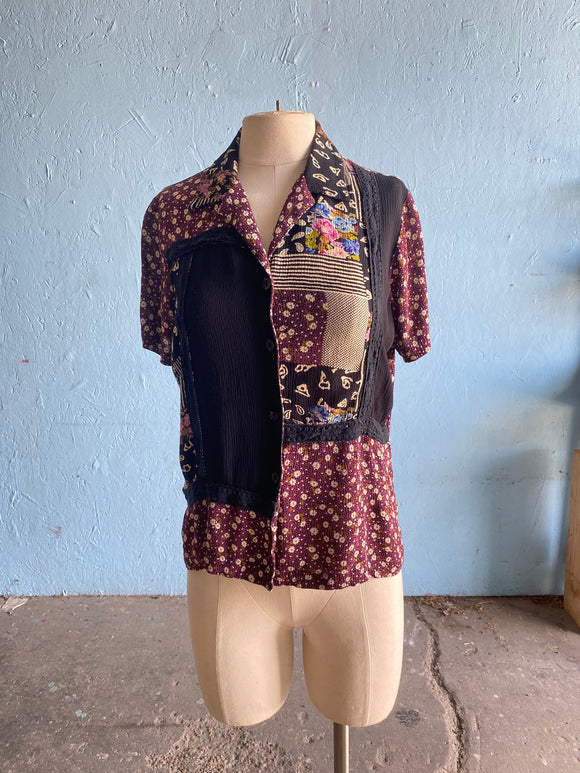 90's Black & Burgundy color block patchwork short sleeve petite shirt in a dainty floral print