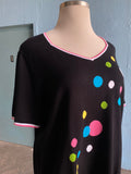 90's-Y2K Black plus size knit top with a colorful scattered dot print