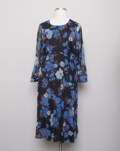 1970's Black Plus size long sleeve dress with blue florals