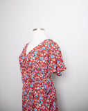 1990's Red floral short sleeve wrap plus size dress.